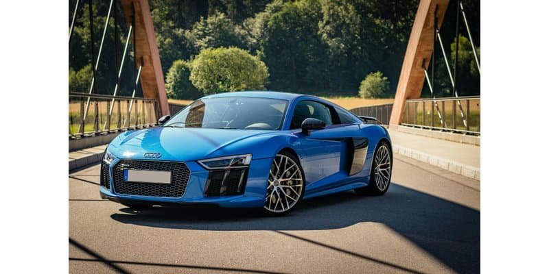 Audi R8