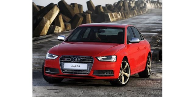 Audi S4